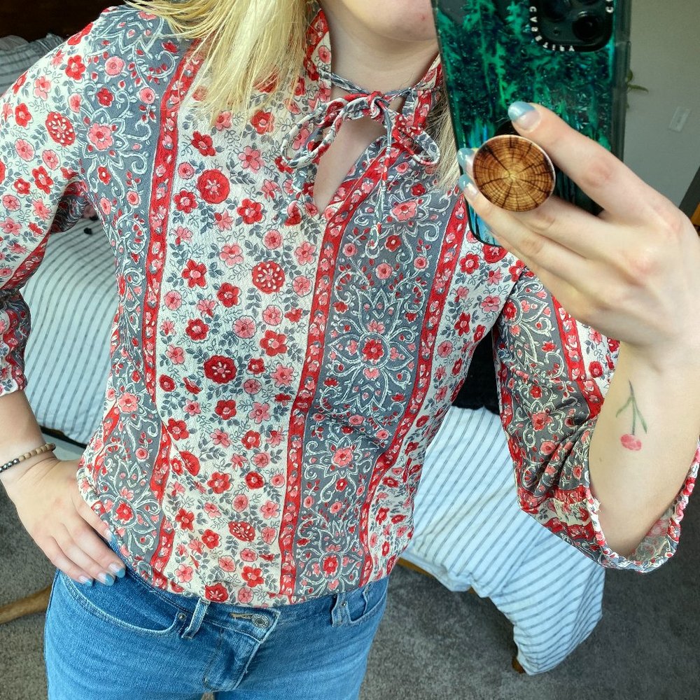 Vintage high neck floral shirt